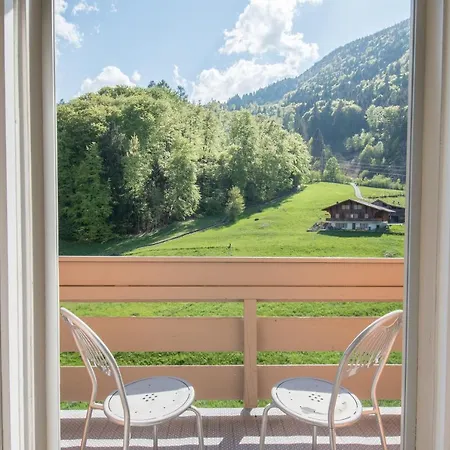 Berghof Amaranth Hotell Wilderswil