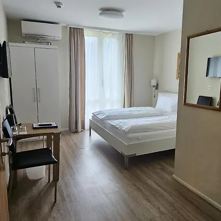 Отель Berghof Amaranth Вильдерсвиль