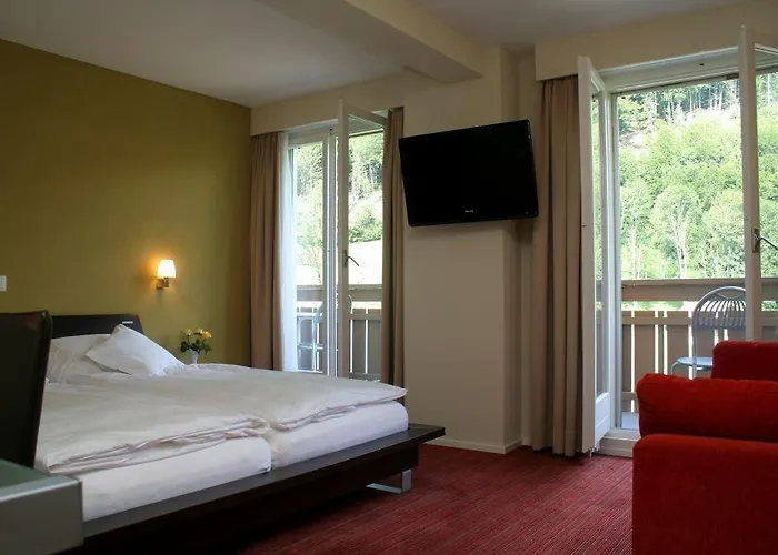 ホテル ベルクホフ アマランス