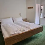 Berghof Amaranth